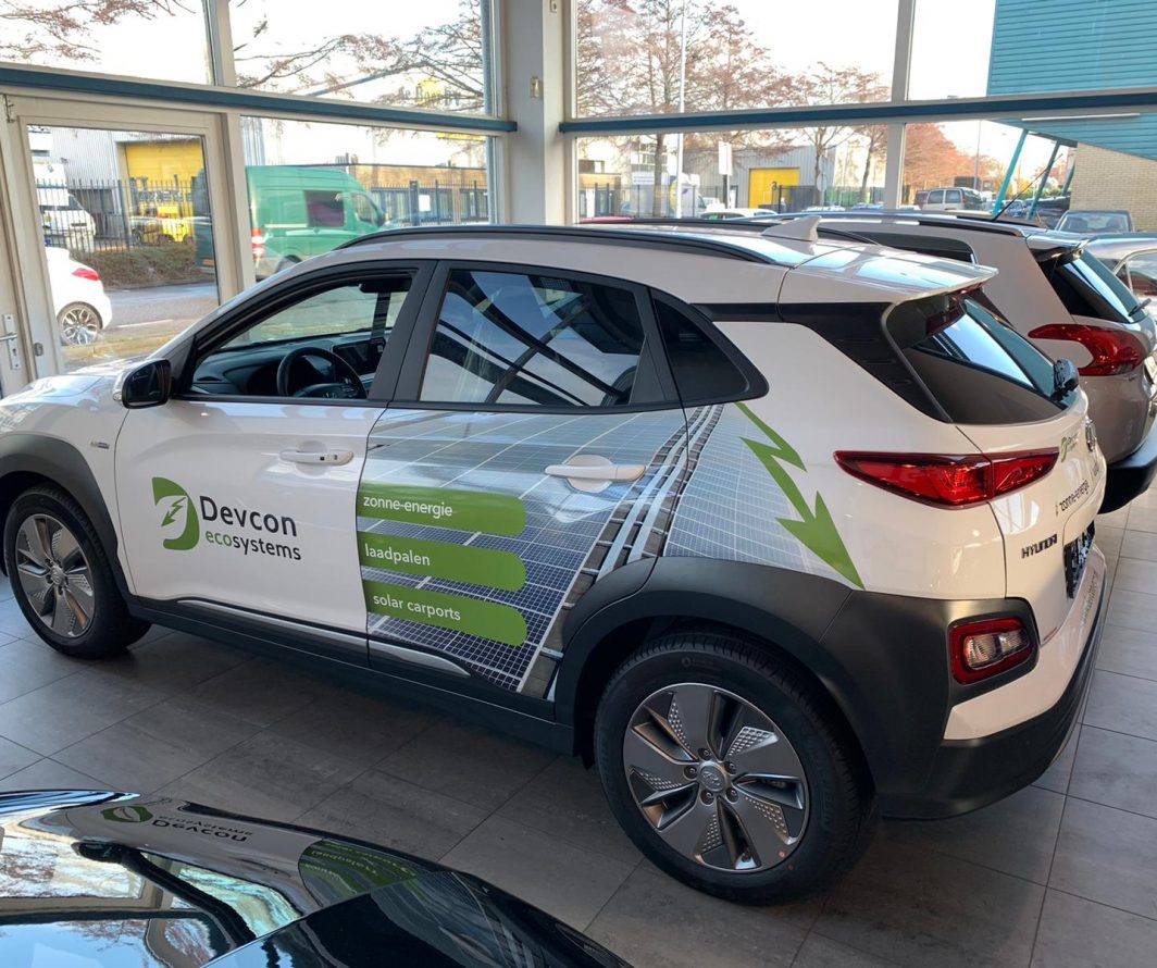 Voorbeeld 5 uit het Hyundai-portfolio van Autobelettering.nl