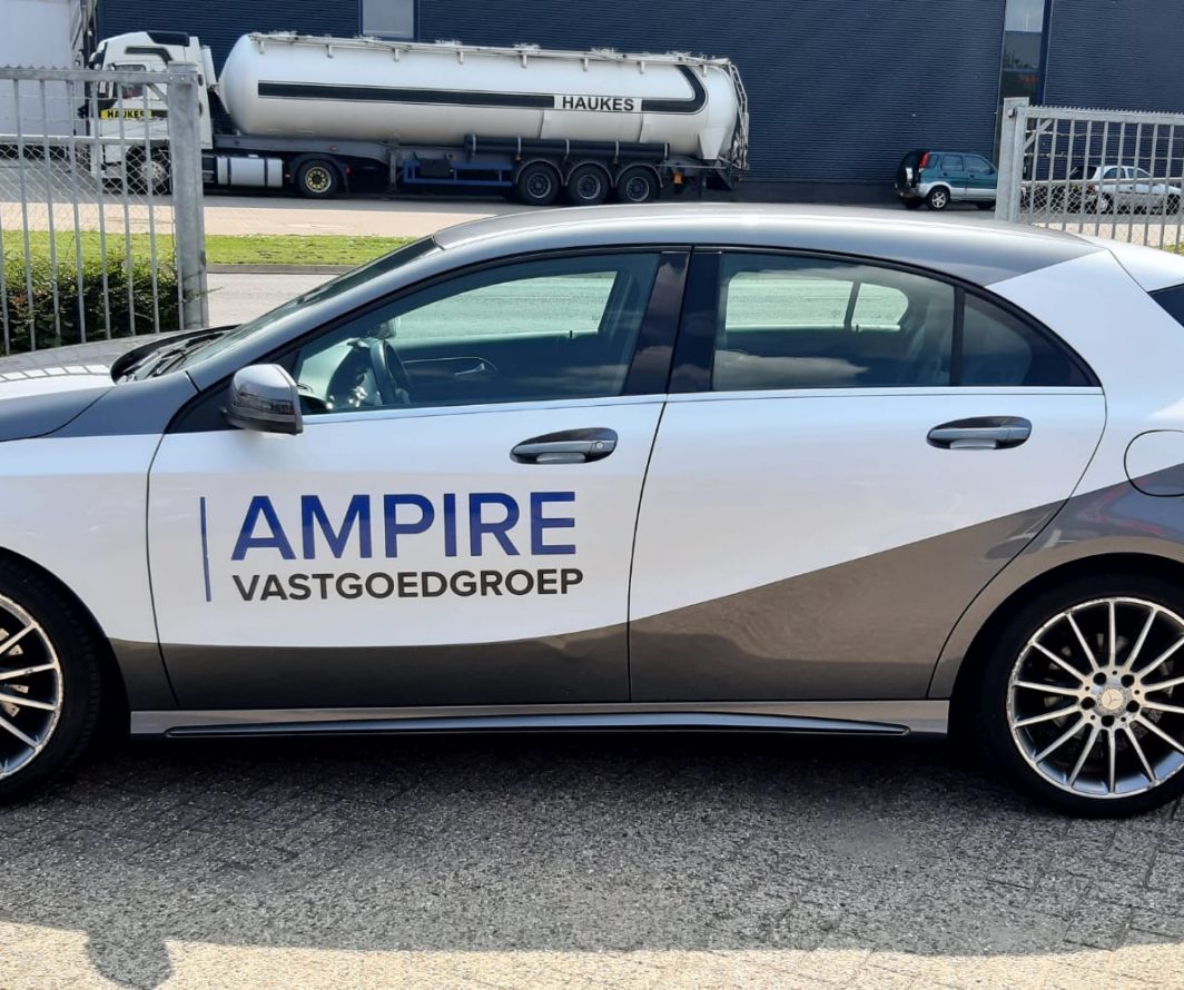Voorbeeld van Mercedes-belettering uit het portfolio van Autobelettering.nl