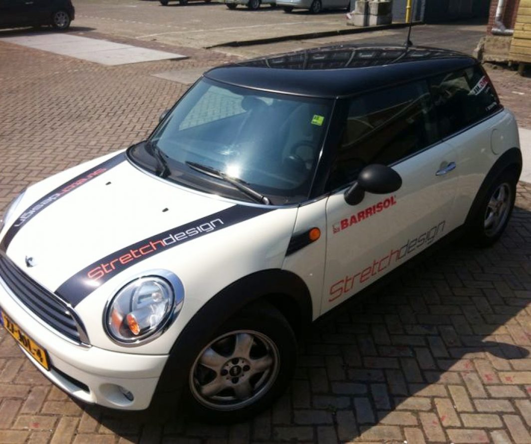 Voorbeeld van Mini-belettering uit het portfolio van Autobelettering.nl