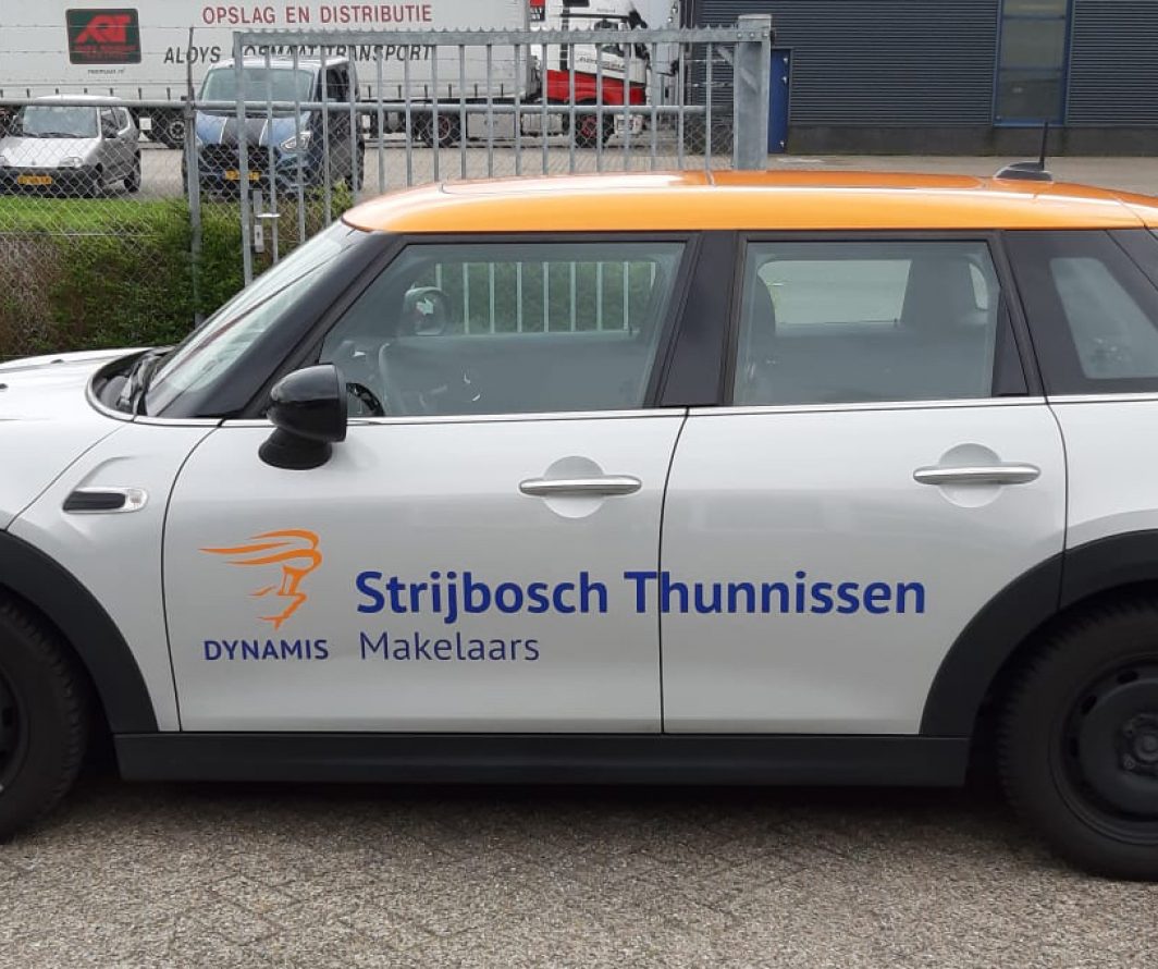 Voorbeeld van Mini-belettering uit het portfolio van Autobelettering.nl