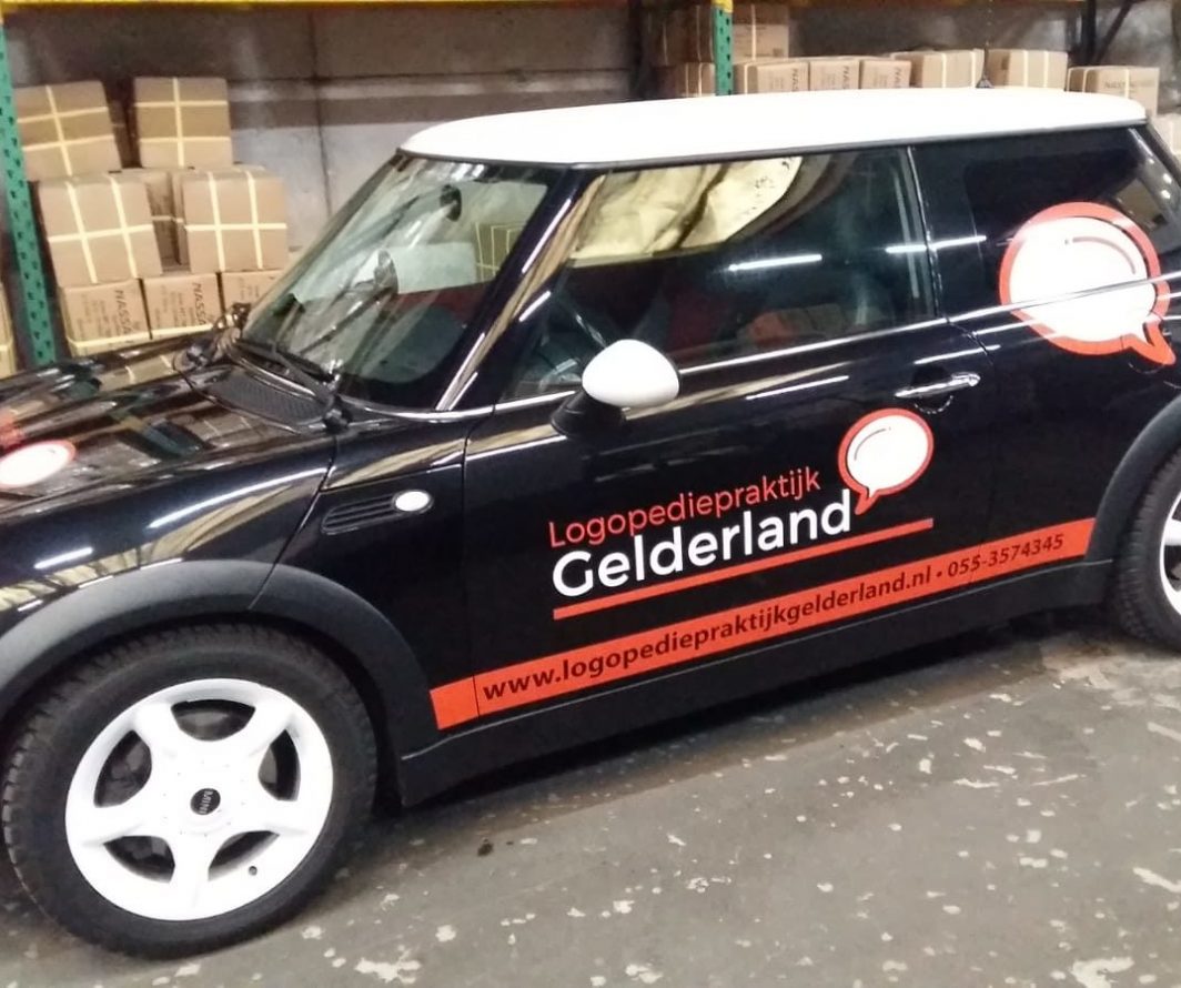 Voorbeeld van Mini-belettering uit het portfolio van Autobelettering.nl