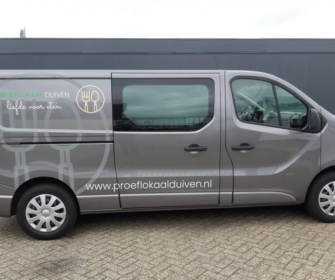 Voorbeeld van Opel-belettering uit het portfolio van Autobelettering.nl