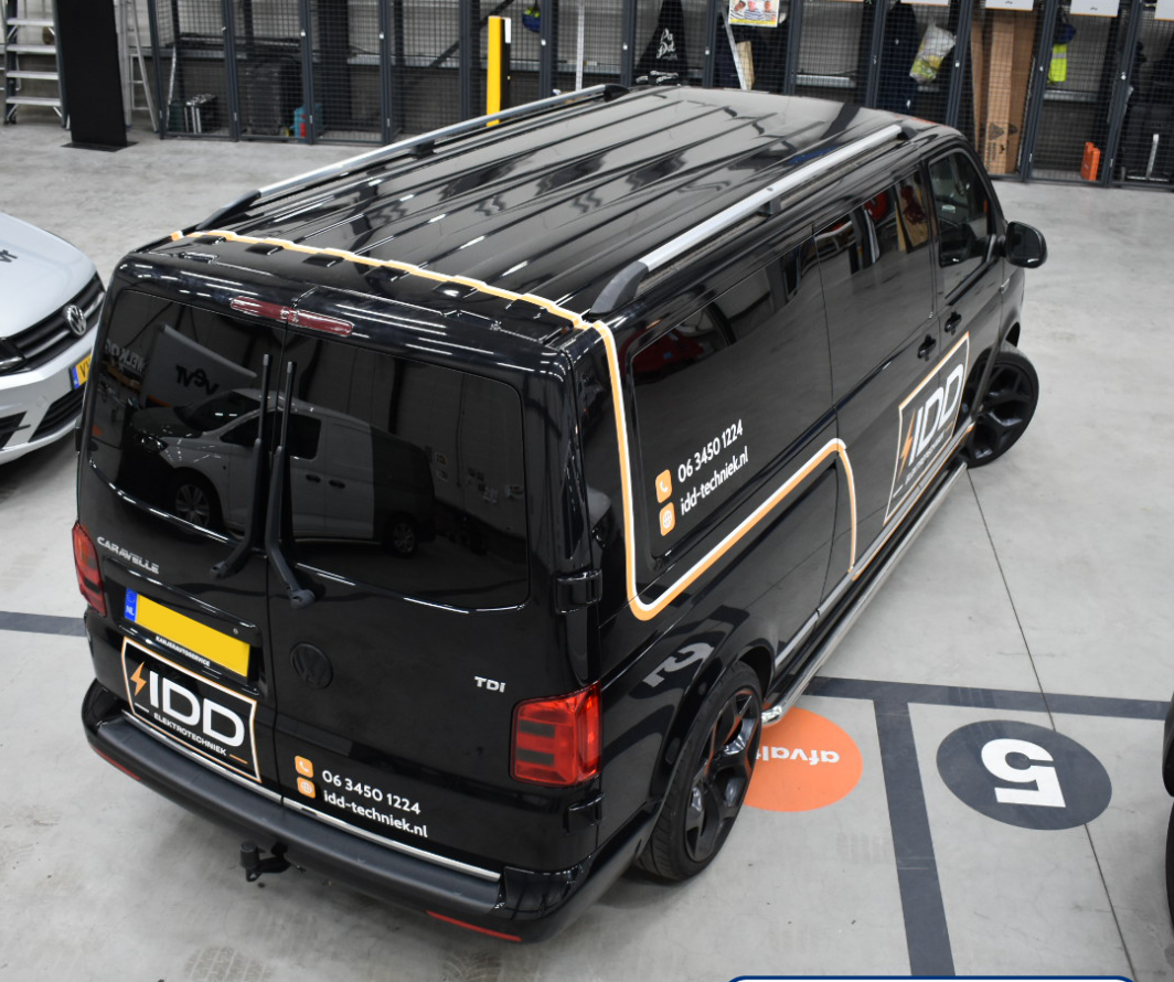 Autobelettering bestelbus, Leusden