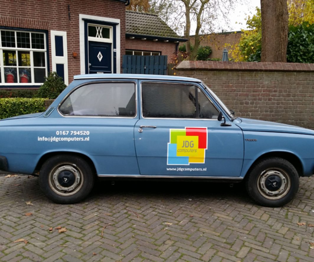 Voorbeeld van Volvo-belettering uit het portfolio van Autobelettering.nl
