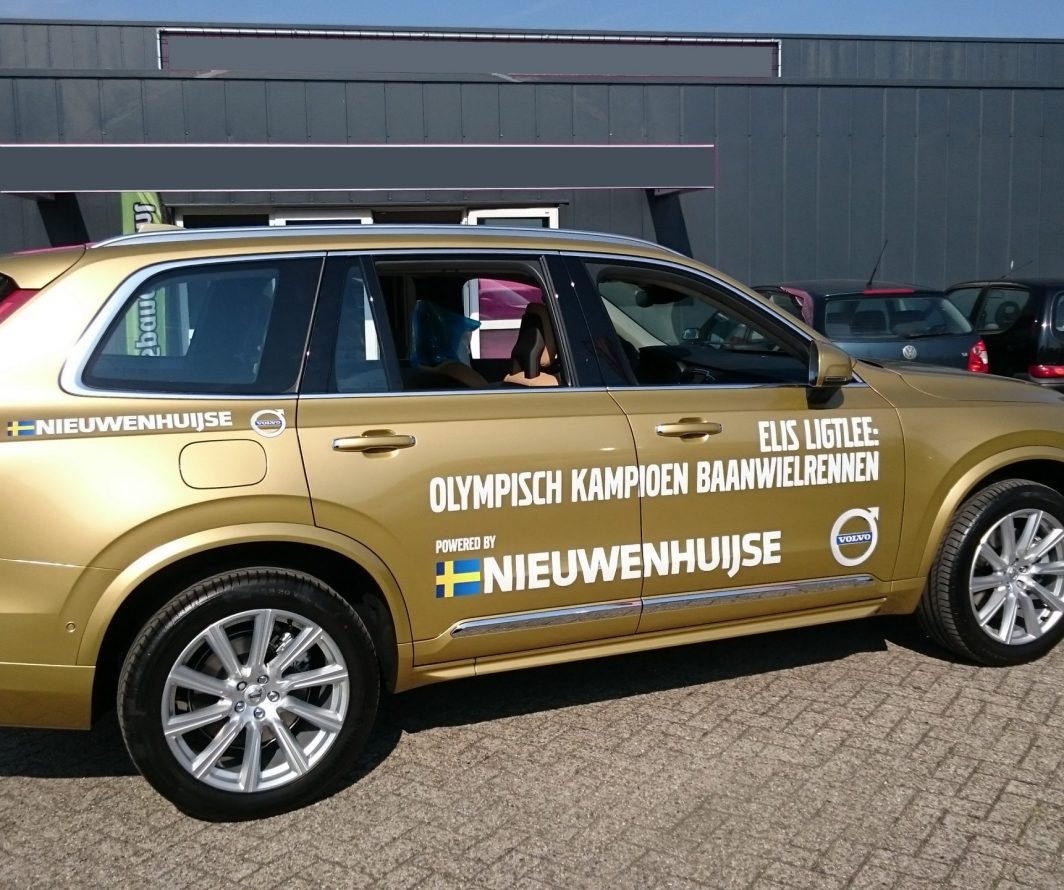Voorbeeld van Volvo-belettering uit het portfolio van Autobelettering.nl